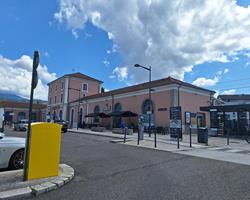 Gare de Voiron - Coque  restauration